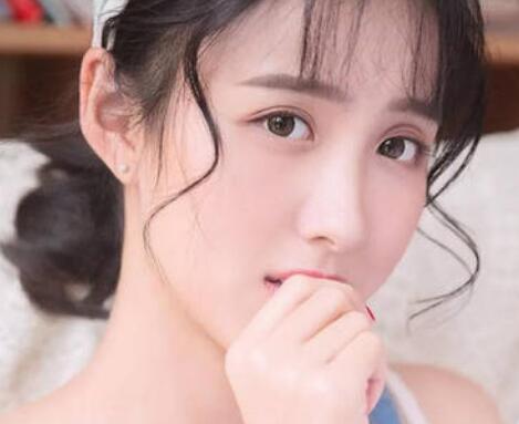不给你花钱却总说爱你