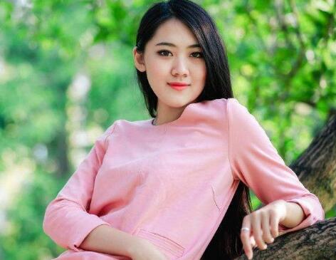 不给你花钱却总说爱你