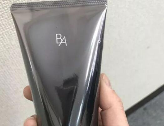 pola洗面奶是皂基还是氨基酸