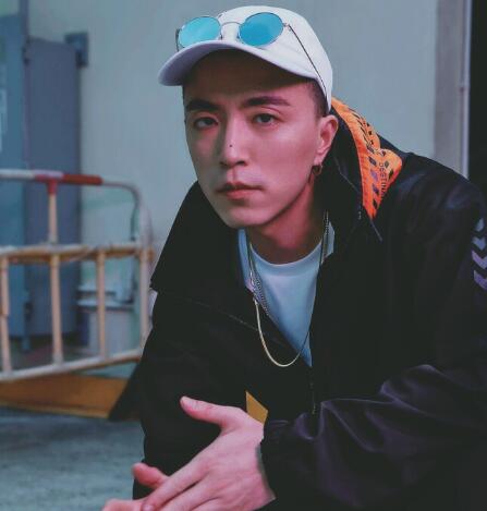 脱口秀大会3JonyJ是哪一期