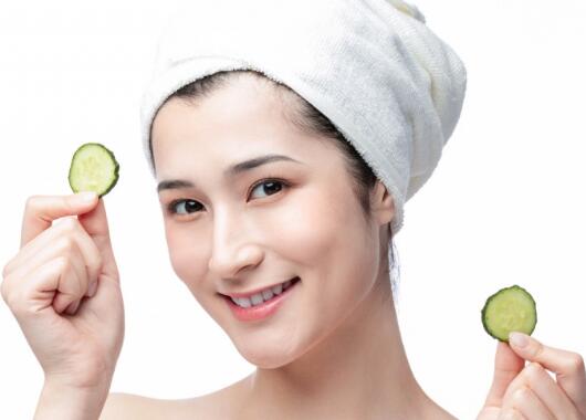 精华水和精华液一样吗