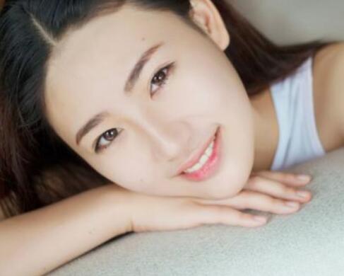 男生为什么有冲动想抱你