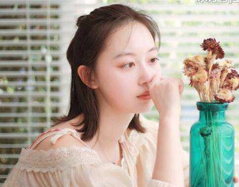 女生打压男生是什么心理