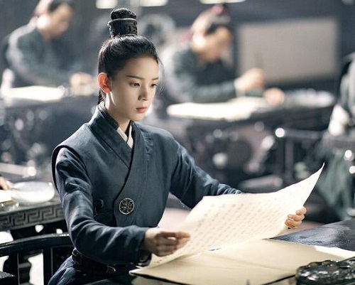 少女大人是小说改编的吗