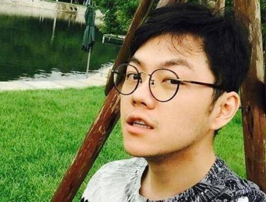 张靓颖绯闻男友陈秋莳是谁