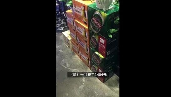 3男子黄瓜配花生米喝117瓶啤酒