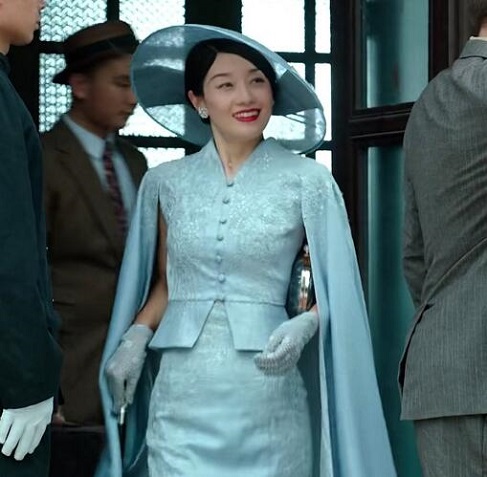 旗袍美探马伊琍服装穿搭