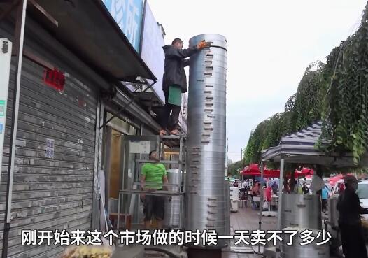 沈阳霸气馒头店摞起40锅同时蒸
