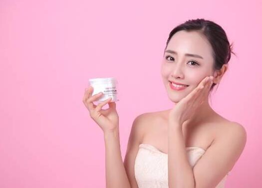 毛孔清洁霜多久用一次
