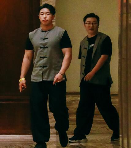 德云斗笑社曹鹤阳补位谁