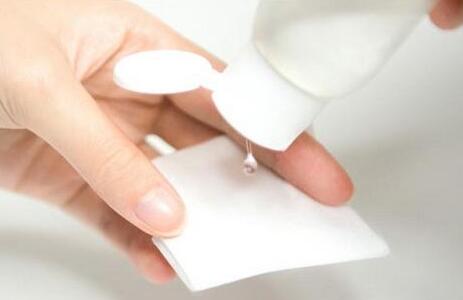 平时用的水乳可以湿敷么