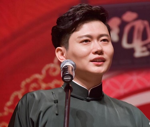德云斗笑社烧饼隐婚说的是孟鹤堂吗