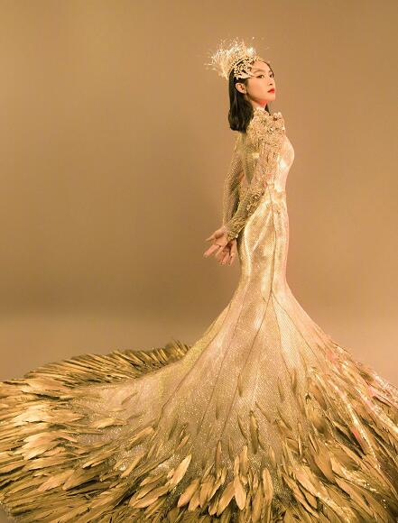 金鹰女神宋茜出场方式
