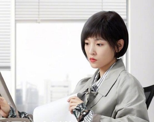 黑色灯塔乔雅是谁去哪了
