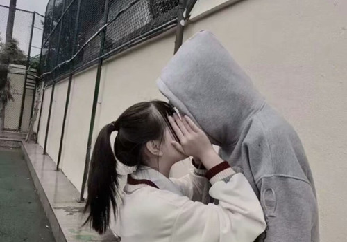 网恋女生为什么不给你照片