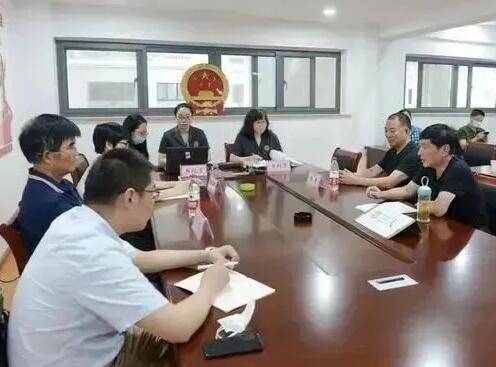 老人留百万遗产邻居继承一半