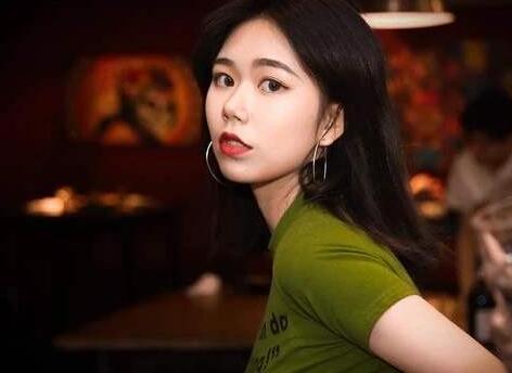 女友迫于压力提出分手