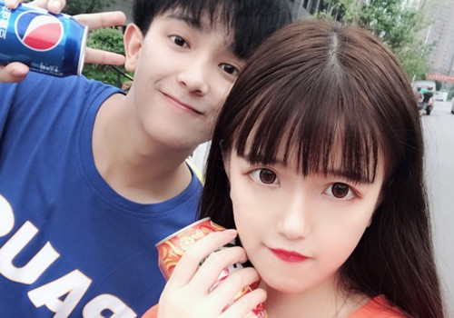 女朋友说让我重新追她一次