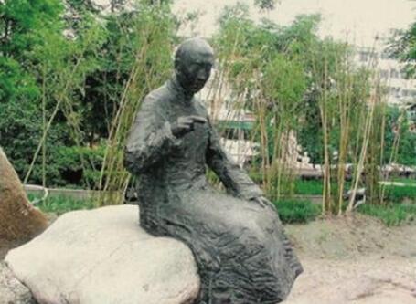 黄龙士和范西屏谁厉害
