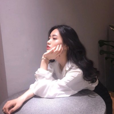 第一次约会被女生抢着买单了