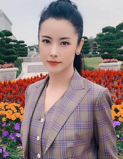 演员田亮怒斥妻子出轨女方回应