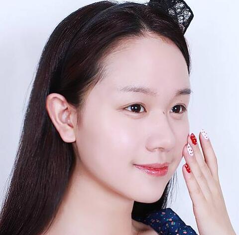 淡妆只涂隔离可以吗