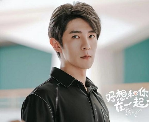 纪言信爱戚年吗