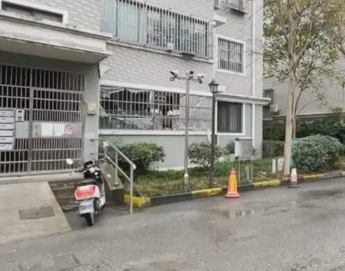 300万房产送水果摊主老人家属发声
