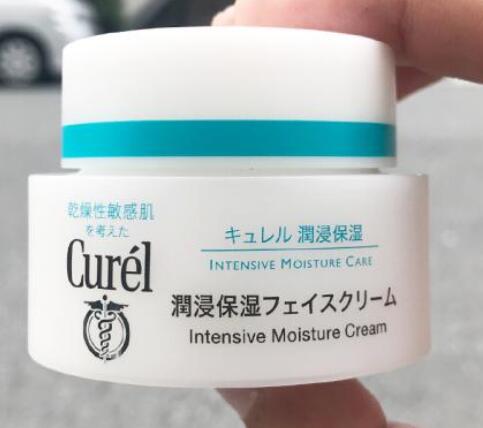 面霜前一定要用乳液吗