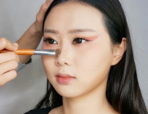 鼻子卡粉怎么办怎么补救