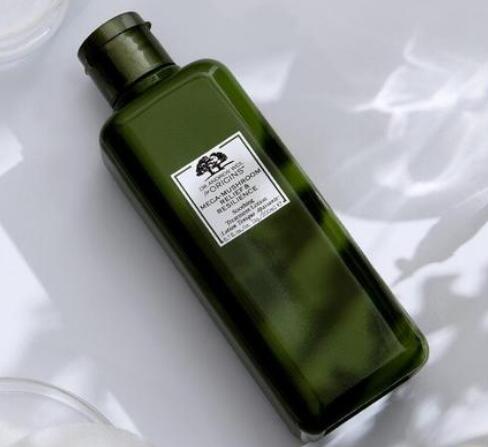 菌菇水是爽肤水还是精华水
