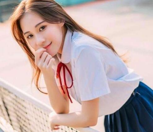 女生主动分手但是没删我