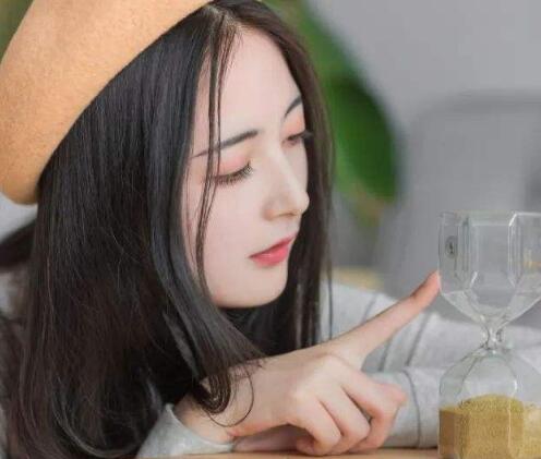 怎么试探前任没放下你