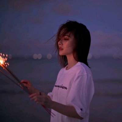 女生回复信息总是带几个句号