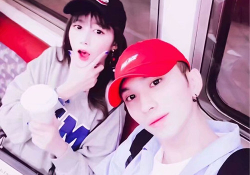 女友老提前任是什么意思