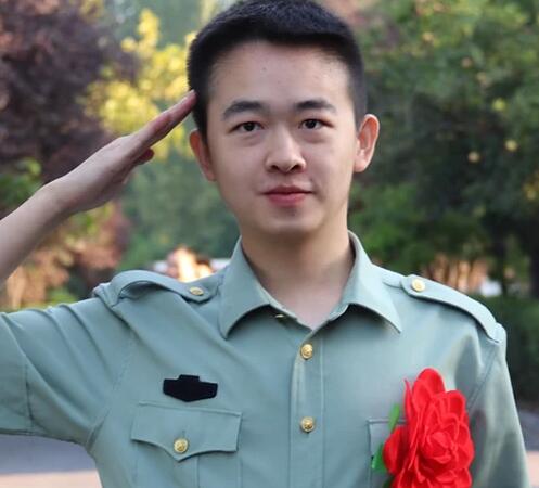 成都退伍兵做整理师月入过万