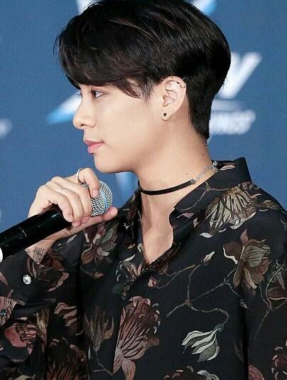 Amber刘逸云会说中文吗