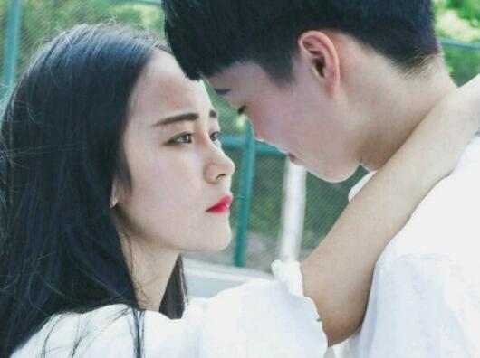 结婚时老婆不发朋友圈
