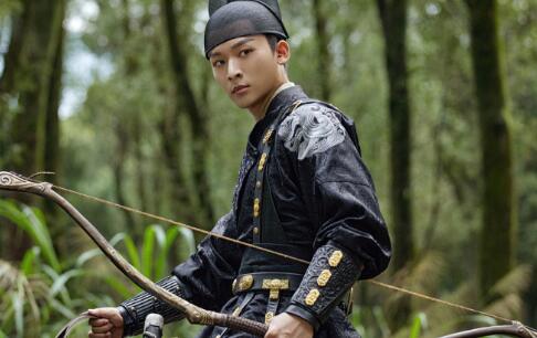 风起霓裳曹王李明死了吗