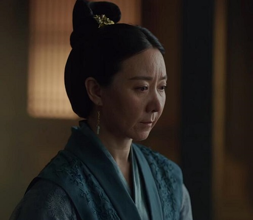 上阳赋郑嬷嬷为什么害小皇子