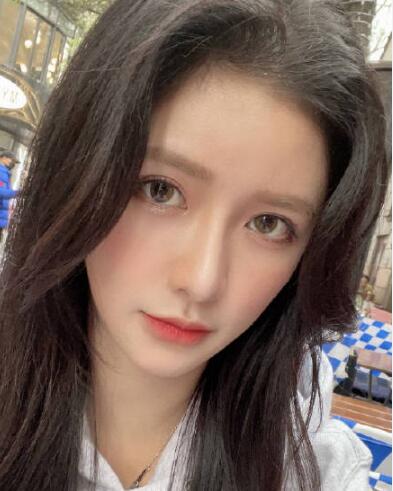 蔡卓宜什么时候离的婚