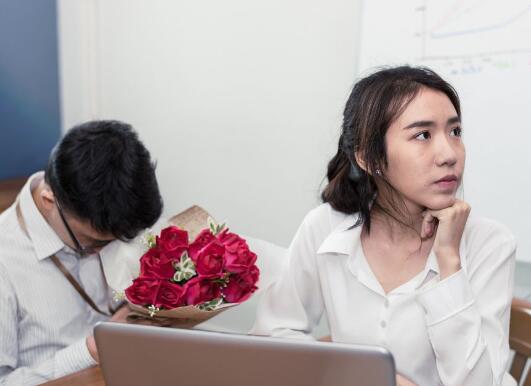 发现老婆暧昧聊天记录怎么办