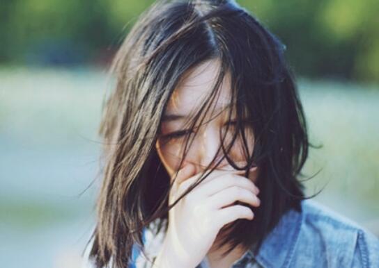 结婚以后前任经常来找我