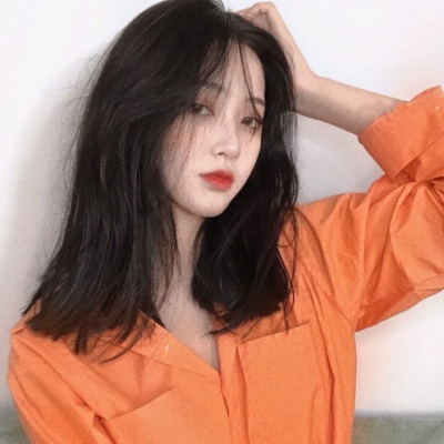 男朋友抖音关注了好多性感的美女