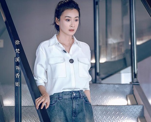 生活万岁谁跟谁在一起了