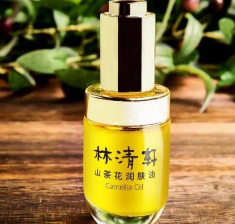 林清轩山茶花润肤油使用步骤